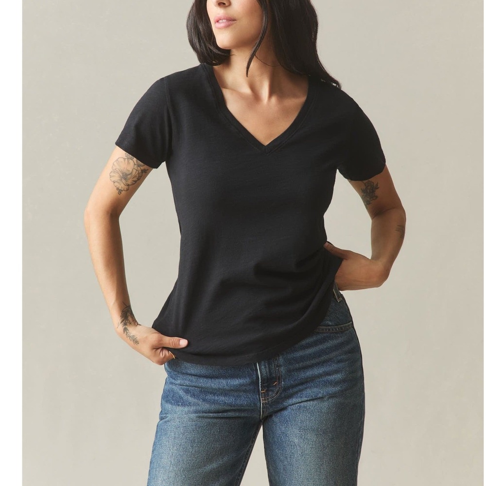 American Giant Women's V Neck T Shirt Size L Black Short Sleeve Basic‎ Tee